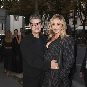 Marc Lavoine et Adriana Karembeu ne cachent plus leur amour
Marc Lavoine et sa compagne Adriana Karembeu arrivant au "Concerto pour la Paix" organisé par Omar Harfouch au Théâtre des Champs Élysées à Paris, France, le 18 Septembre 2024. © Perusseau / Tribeca / Bestimage 