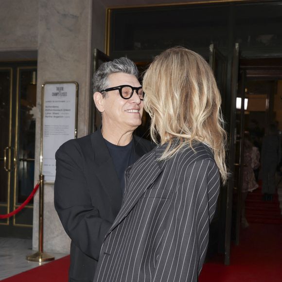 Marc Lavoine et sa compagne Adriana Karembeu arrivant au "Concerto pour la Paix" organisé par Omar Harfouch au Théâtre des Champs Élysées à Paris, France, le 18 Septembre 2024. © Perusseau / Tribeca / Bestimage 