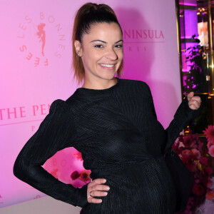 Très discrets, les deux danseurs ont finalement officialisé leur union, ainsi que l'arrivée de leur premier enfant
Denitsa Ikonomova (enceinte) - Photocall du 5ème gala de charité de l'association "Les Bonnes Fées" à l'occasion de la campagne mondiale "Octobre Rose" à l'hôtel Peninsula, Paris le 3 octobre 2024. © Rachid Bellak/Bestimage 