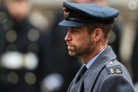 Le prince William prince de Galles honore les disparus des deux guerres mondiales lors de la cérémonie Remembrance Sunday ( Dimanche du souvenir ) au Cénotaphe à Londres - 10 novembre 2024.