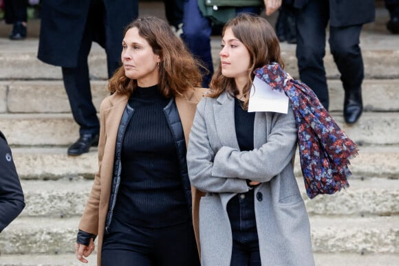 Dominique Lagrou-Sempère - Sorties des obsèques de Jean-Pierre Pernaut en la Basilique Sainte-Clotilde à Paris le 9 mars 2022. © Cyril Moreau/Bestimage