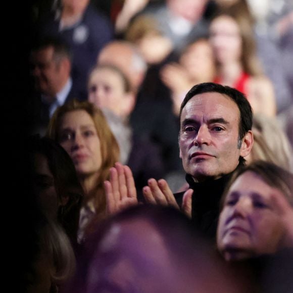 Exclusif - Anthony Delon lors de la soirée hommage Ciné-concert symphonique "Alain Delon, le dernier Samouraï" au palais des congrès à Paris le 8 novembre 2024 le jour de son anniversaire. Pour cette soirée, le chef d'orchestre Vahan Mardirossian a dirigé l'orchestre symphonique de Douai. © Jacovides / Moreau / Bestimage