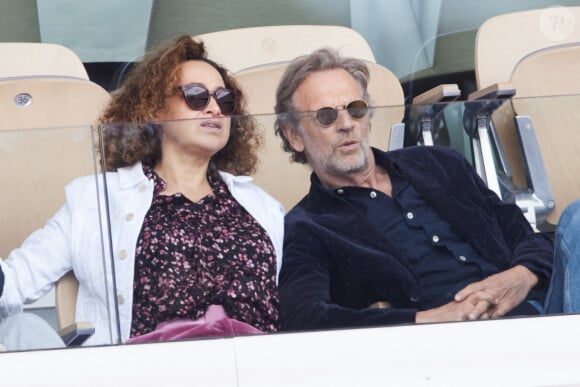 Des souvenirs compliqués pour l'acteur
 
Delphine Horvilleur et son compagnon Stéphane Freiss - Célébrités dans les tribunes des Internationaux de France de tennis de Roland Garros 2024 à Paris. Le 5 juin 2024 © Moreau-Jacovides / Bestimage