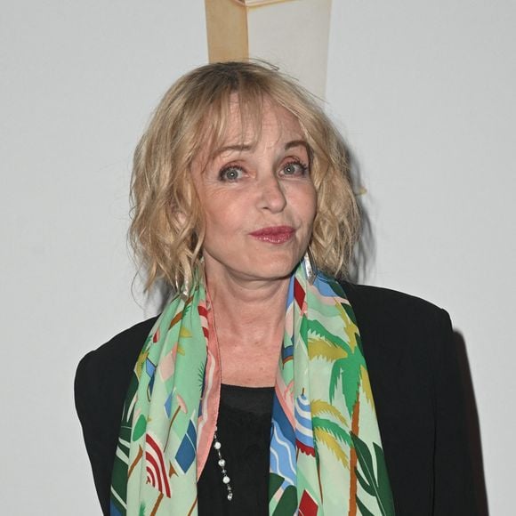 Un an après avoir débarqué dans "Scènes de ménages", Fanny Cottençon quitte la série.
Fanny Cottençon - Photocall de la cérémonie des Molières au théâtre de Paris © Coadic Guirec / Bestimage
