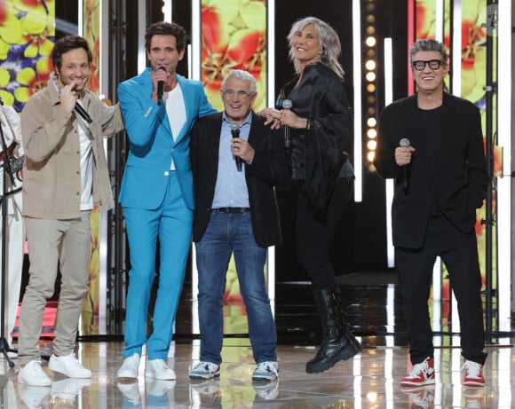 Vianney, Michel Boujenah, Mika, Marc Lavoine et Zazie - Les célébrités se mobilisent pour la 38ème édition du Téléthon dans les studios de France 2 à Paris, le 29 novembre 2024. © Coadic Guirec / Bestimage