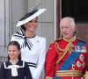 La famille royale a vécu des mois sombres cette année. 
La princesse Charlotte, Catherine Kate Middleton, princesse de Galles, le roi Charles III d'Angleterre - Les membres de la famille royale britannique au balcon du Palais de Buckingham lors de la parade militaire "Trooping the Colour" à Londres. © Julien Burton / Bestimage