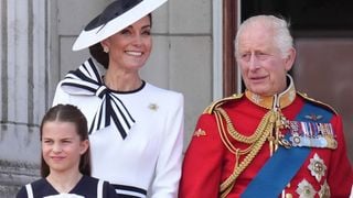 Kate et William comblent le roi Charles III avec une grande nouvelle, Meghan et Harry mis de côté