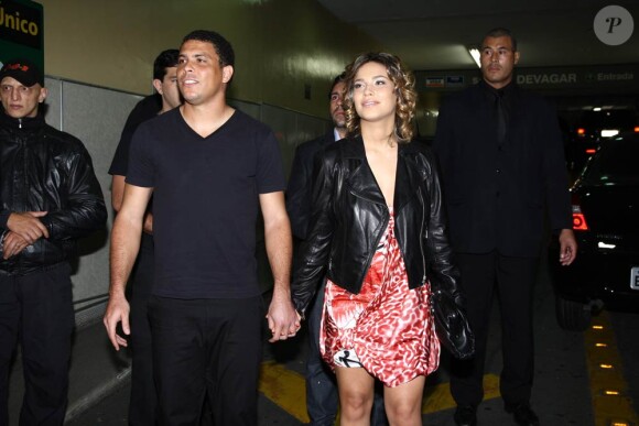 Ronaldo et Bia ont accueilli le 6 avril 2010 une petite fille prénommée Maria Alice