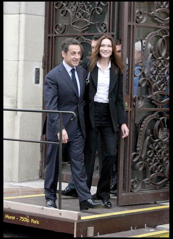 Nicolas Sarkozy et Carla Bruni sont entraînés par Julie Ferrez.