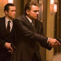 Leonardo DiCaprio : Les nouvelles images de la star dans le très attendu "Inception" !