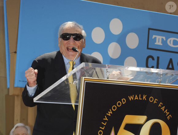 Mel Brooks a reçu son Etoile sur le Walk of Fame d'Hollywood, le 23  avril 2010