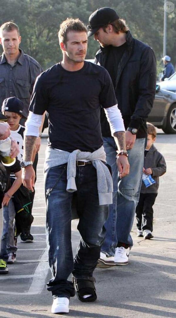David Beckham et ses fils vont jouer au foot américain avec Tom Brady