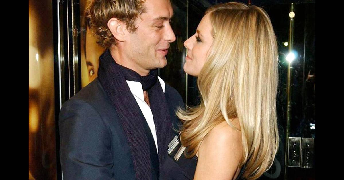 Entre Jude Law et Sienna Miller... les choses s'accélèrent ! Purepeople Entre Jude Law et Sienna Miller... les choses s'accélèrent ! Purepeople