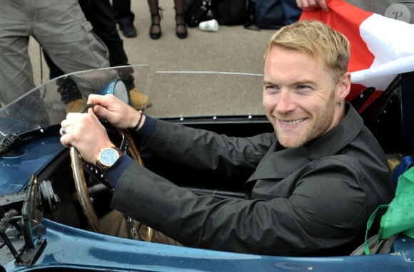 Jeudi 29 avril, Ronan Keating assiste au lancement du  Jaguar-Orient Express Challenge, dont le coup d'envoi était donné à  Londres.
