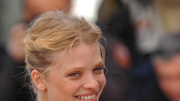 Cannes 2010 - Mélanie Thierry plus divine que jamais au côté d'un Gaspard Ulliel très séduisant...