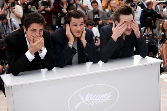 Gregoire Leprince-Ringuet, Gaspard Ulliel et Raphael Personnaz lors du photocall du film La Princesse de Montpensier de Bertrand Tavernier. Le 16 mai 2010 à Cannes.