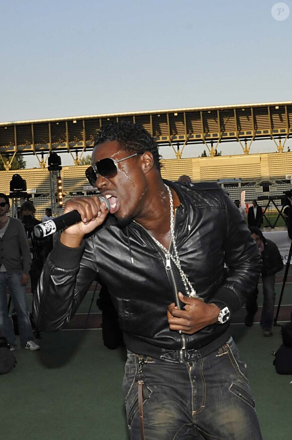 Jessy Matador au World Charity Soccer au stade Charléty de Paris, le 19 mai 2010 !