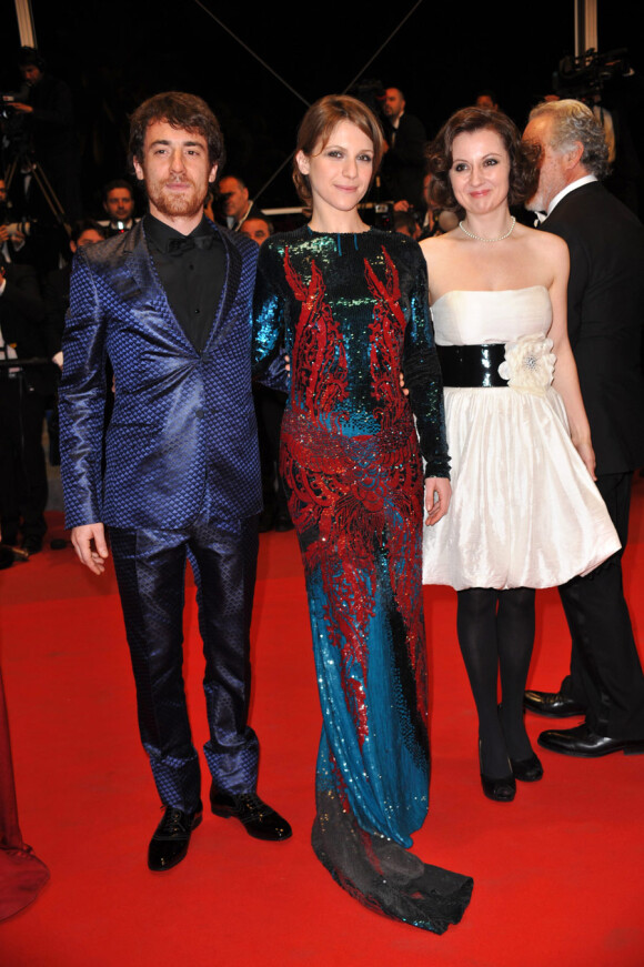 Ellio Germano, Alina Berzenteanu et Isabella Ragonese  sur le tapis rouge du festival de Cannes le 20 mai 2010