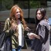 Miley Cyrus, dans les rues de Los Angeles le vendredi 21 mai, retrouve  sa meilleure amie Mandy, qu'elle n'a pas revue depuis de longs mois.