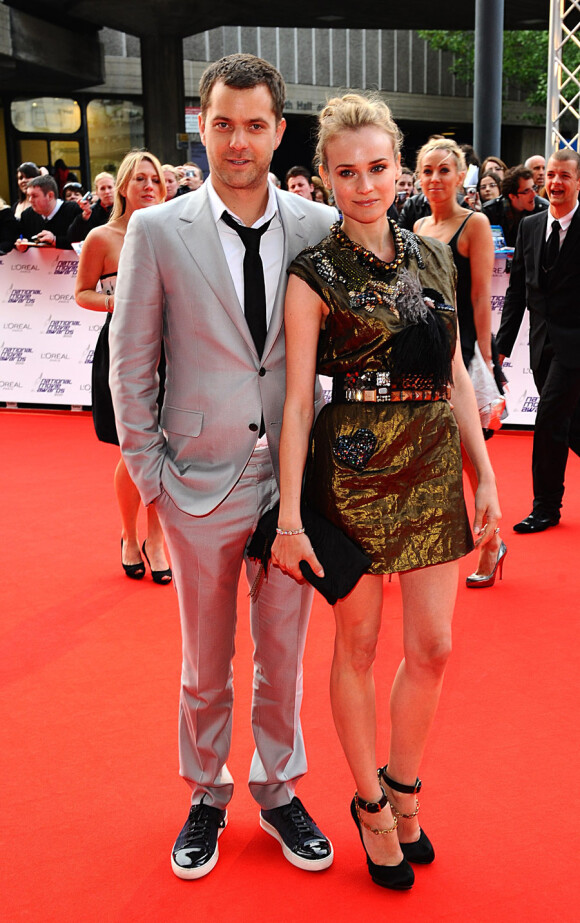 Joshua Jackson et Diane Kruger lors des National Movie Awards à Londres le 26 mai 2010