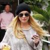 Lindsay Lohan de nouveau blonde fait du shopping chez Fred Sagal à Santa Monica le 27 mai 2010