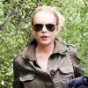 Lindsay Lohan vient récupérer des vêtements chez son assistante le 27 mai 2010 à Santa Monica 