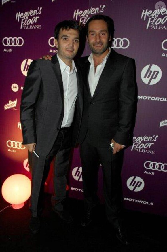 Thomas Langmann et Gilles Lellouche au Heaven's Floor by Albane, à l'occasion du 63e Festival de Cannes, en mai 2010.