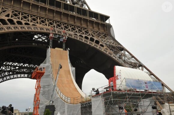 Un record pour Taig Khris, au pied de la Tour Eiffel, le samedi 29 mai.
