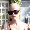 Reese Witherspoon énervée à la sortie d'un salon de coiffure de Beverly Hills, le 4 juin 0210 !