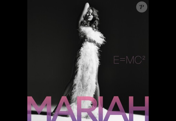 Mariah Carey sur la pochette de son album E=MC² sorti en 2008