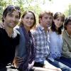 Sébastien Roch, Caroline Dechantre, Patrick Puydebat, Isabelle Bouysse et Philippe Vasseur tournent une sixième saison des Vacances de l'Amour, en région parisienne, le vendredi 4 juin.