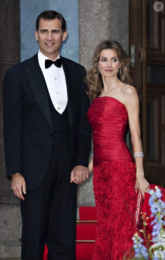 Letizia et Felipe lors du dîner de mariage de Victoria de Suède le vendredi 18 juin 2010