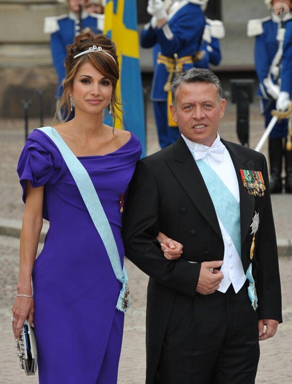Rania de Jordanie et son époux le roi Abdullah lors du mariage de Victoria de Suède le 19 juin 2010