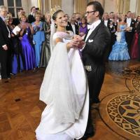 Mariage de Victoria de Suède : Découvrez les photos officielles du banquet nuptial... et l'ouverture du bal !