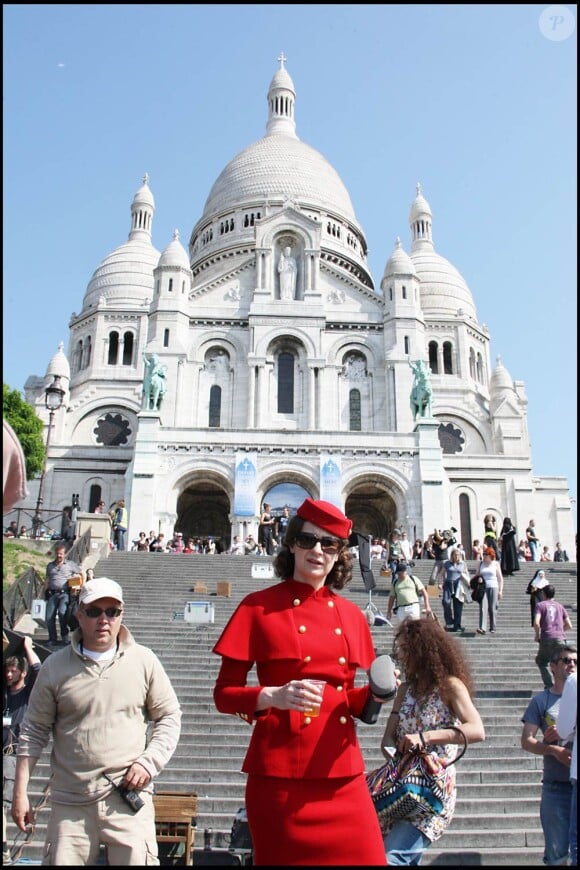 Valérie Lemercier sur le tournage de la comédie américaine Monte Carlo, à Paris, le 23 juin 2010.