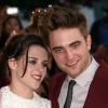 Kristen Stewart et Robert Pattinson lors de l'avant-première de Twilight III : Hésitation à Los Angeles le 24 juin 2010