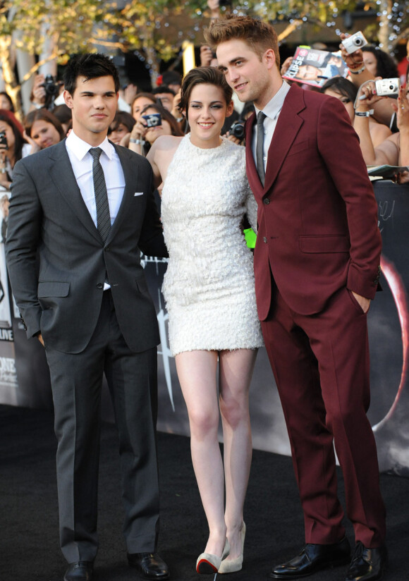 Taylor Lautner, Kristen Stewart et Robert Pattinson lors de l'avant-première de Twilight 3 : Hésitation à Los Angeles le 24 juin 2010