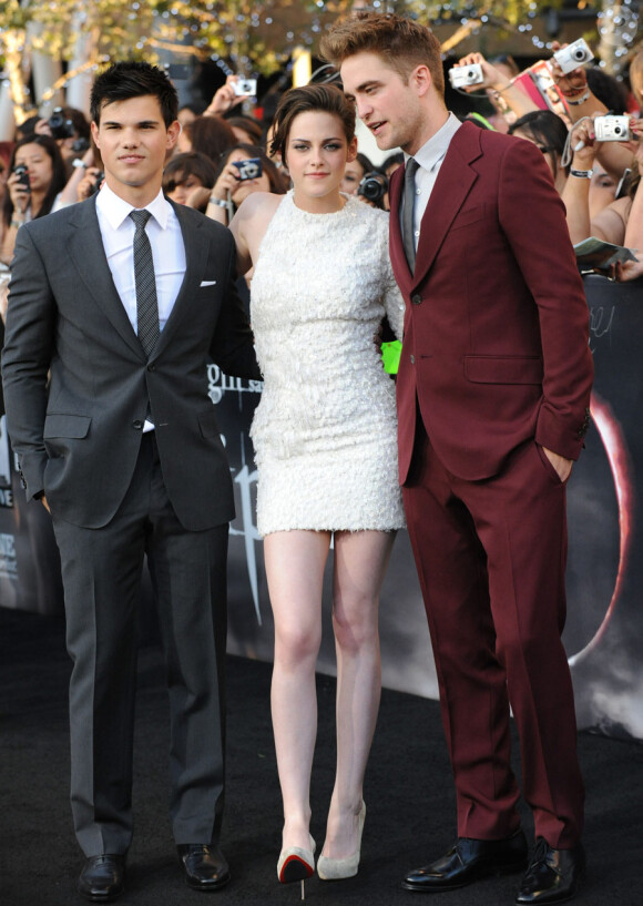 Taylor Lautner, Kristen Stewart et Robert Pattinson lors de l'avant-première de Twilight 3 : Hésitation à Los Angeles le 24 juin 2010