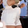 Alicia Keys, enceinte, chante lors de l'émission Good Morning America à Central Park à New York le 25 juin 2010 