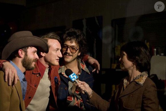 Diego Luna et Sean Penn dans Harvey Milk de Gus Van sant