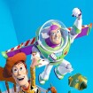 Regardez la compétition opposant les jouets de "Toy Story 3" aux nouveaux produits high-tech !