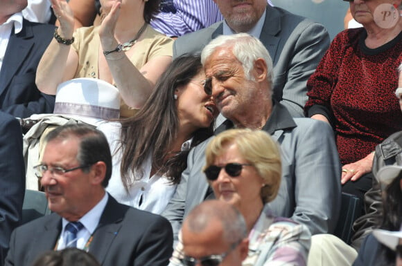 Jean-Paul Belmondo et Barbara à Roland-Garros en juin 2010