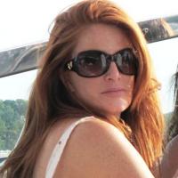 Angie Everhart : la jolie maman célibataire est toujours là... pour ses copines déprimées !