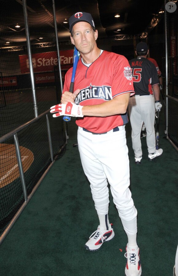 James Denton lors du All-Star Legends & Celebrity softball game à Anaheim, le 11 juillet 2010
