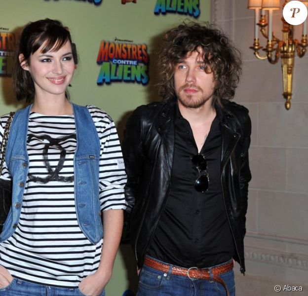 Julien Dore Aurait Pu Tourner Avec Son Ex Louise Bourgoin Purepeople