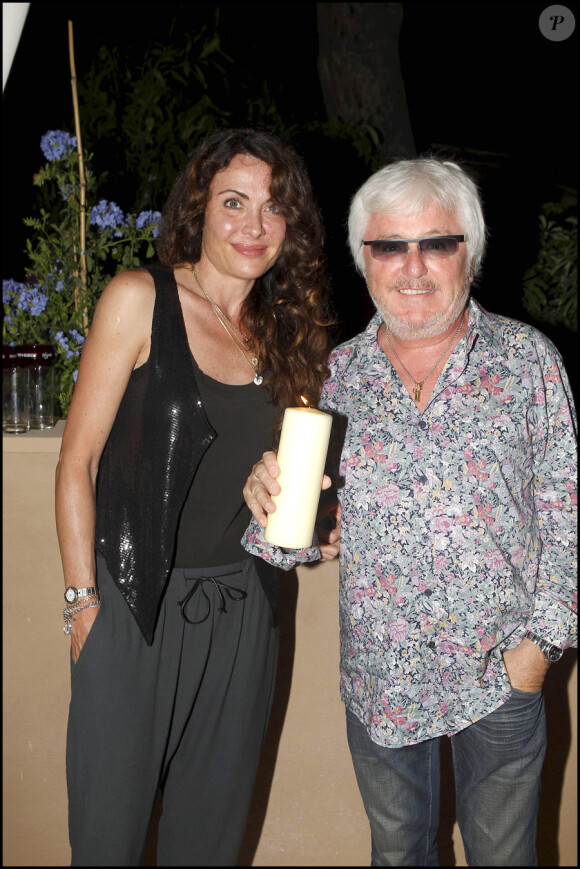 Marc Cerrone et sa femme lors de la soirée de l'hôtel Muse le 14 juillet 2010 à Ramatuelle
