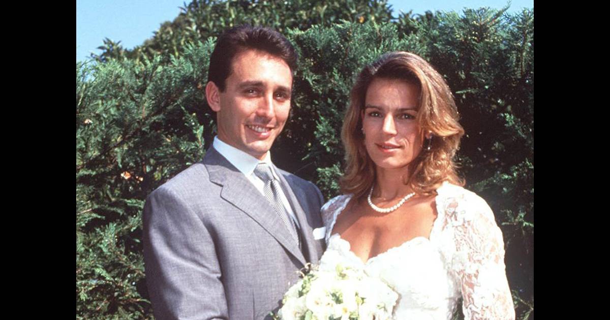 Sitemapcdatahttpsshopinf Inetcomstephanie De Monaco En Couple Avec Qui