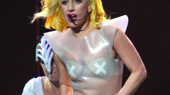 Lady GaGa : Elle retrouve son ex et nous offre un spectacle de câlins fougueux !