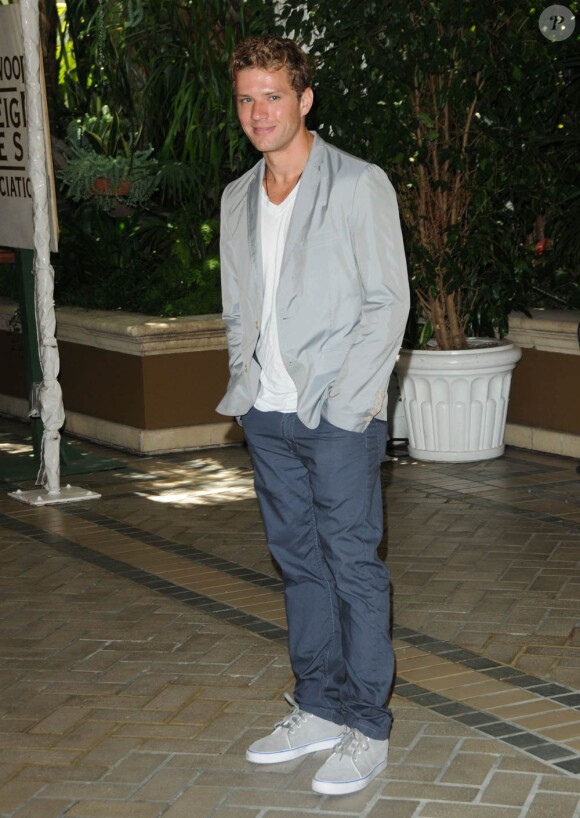 Ryan Phillippe à l'occasion du dîner annuel de The Hollywood Foreign Press Association, au Four Seasons Hotel de Beverly Hills, le 28 juillet 2010.