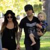 Pete Wentz et Ashlee Simpson étaient aperçus avec leur petit Bronx, 1 an et demi, dans un parc de Los Angeles, ce samedi 31 juillet.